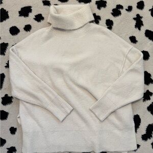 Aerie Supersoft Oversized Turtleneck Beige Size M